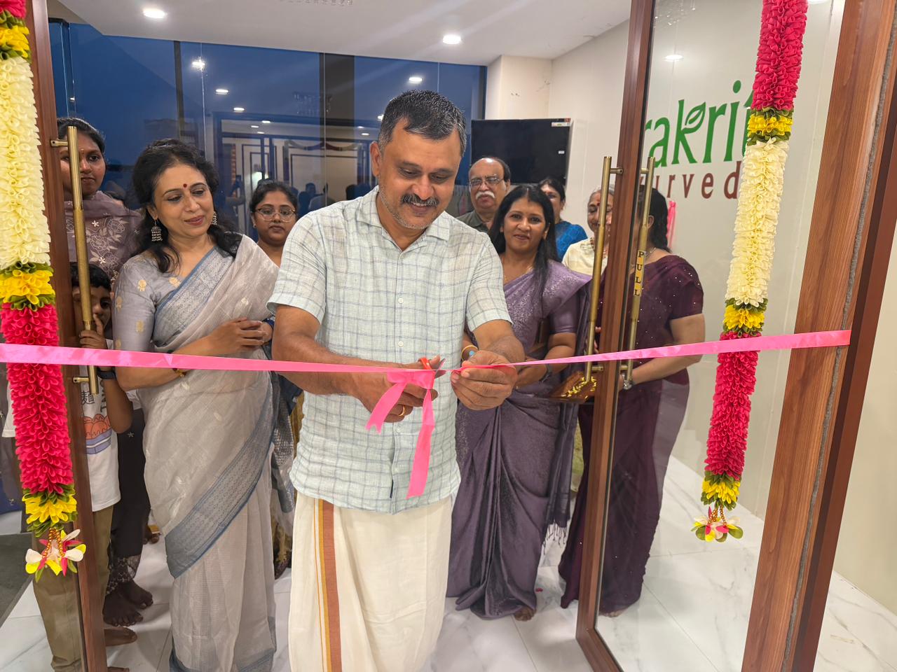 Prakriti Ayurveda Valasaravakkam Branch Interior Chennai