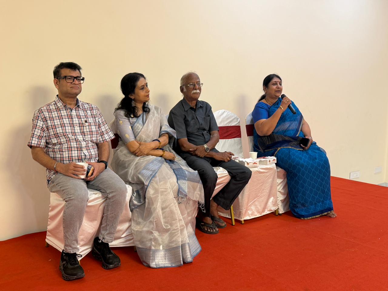 Prakriti Ayurveda Valasaravakkam Branch Interior Chennai